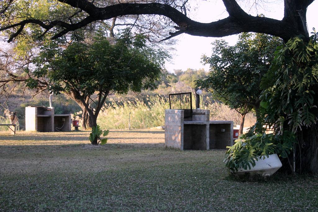 Camp Hogo Kavango Rundu Exterior photo